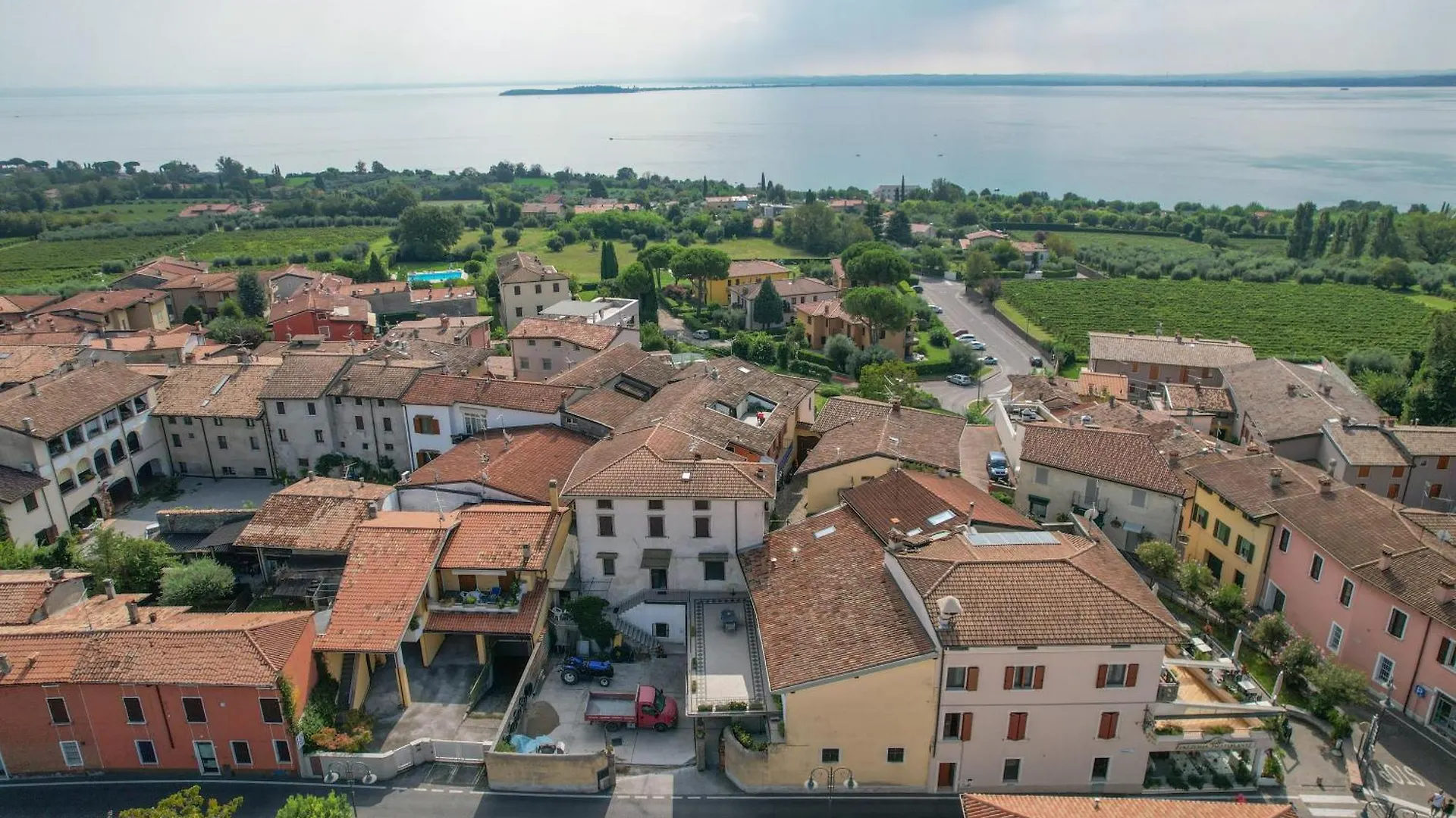 Appartamento In Piazza Moniga del Garda Italy